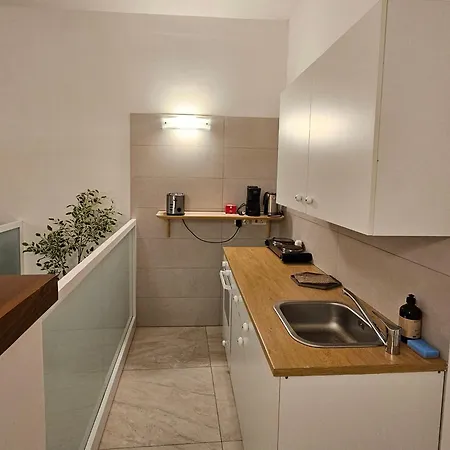 Casuccia Theatre By Doors Apartment *