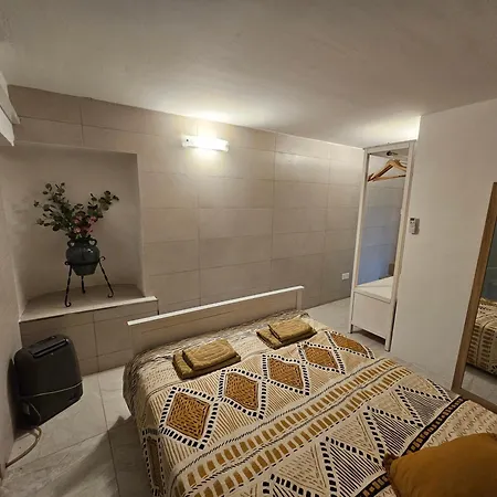 Casuccia Theatre By Doors