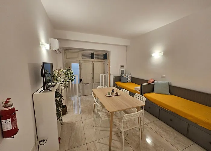 Casuccia Theatre By Doors *