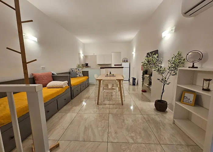 Casuccia Theatre By Doors Appartement *